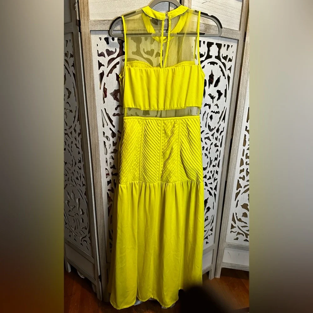 Anthropologie Vineet Bahl Puff-Sleeve Textured Dress - Picture 8 of 9